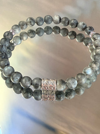 Lunar Mist Bracelet – Matte Labradorite & 925 Sterling Silver (6mm)