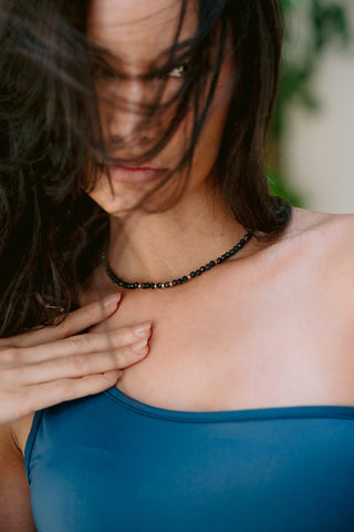 Indigo Elegance | Blue Sapphire & 9K Gold Necklace